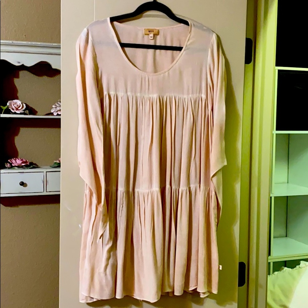 NYTT light pink blush dress quarter length sleeve